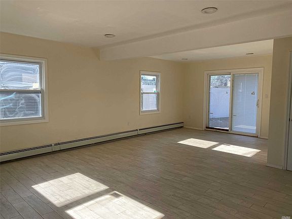 3rd image of 173 Shelter Ln