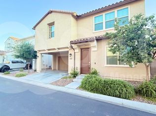 1068 E Sabino Dr, Chandler, AZ 85286