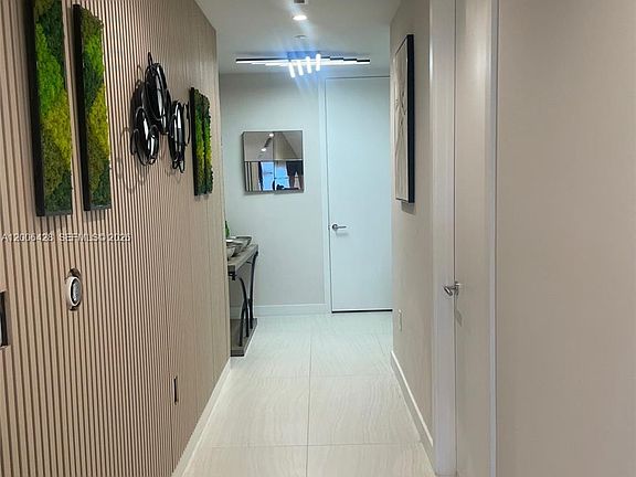 4th image of 220 SE Mizner Blvd #321