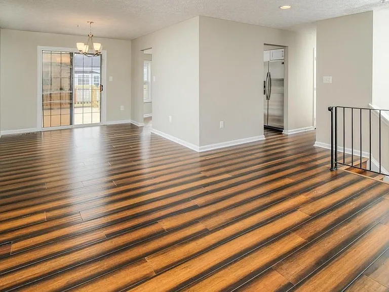 11818 Sylvia Dr — Photo 10