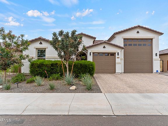 4th image of 8518 N 186TH Lane