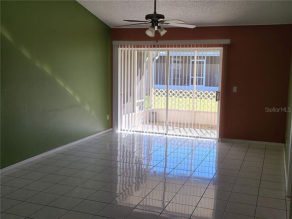 5th image of 3212 Tidewater Dr