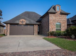 5127 Lacadie Dr, Lake Charles, LA 70605