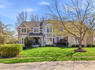 9305 W 139th St, Overland Park, KS 66221