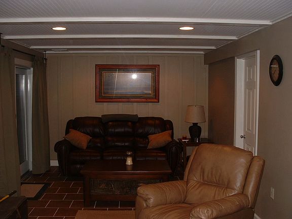 1st Floor Family Room