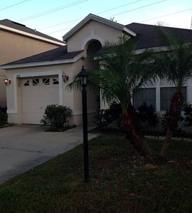 2nd image of 1105 Carey Glen Cir