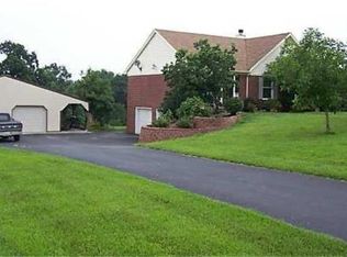 2622 Morton Ridge Rd, Bedford, KY 40006