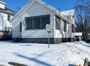 285 Hammond Ave, Waterloo, IA 50702