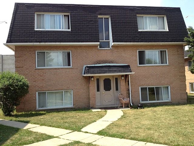 1st image of 9987 Linda Ln APT Gs