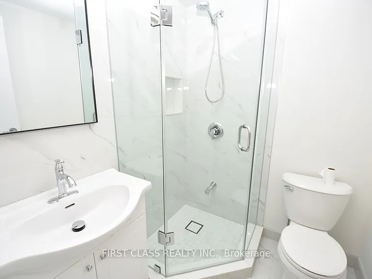 51 Craydon Ave #4 — Photo 6