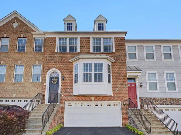 16667 Danridge Manor Dr, Woodbridge, VA 22191