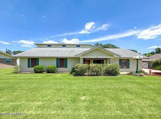 112 Saint Bernadette Dr, Lafayette, LA 70507