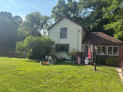 812 E Washington St, Ionia, MI, 48846