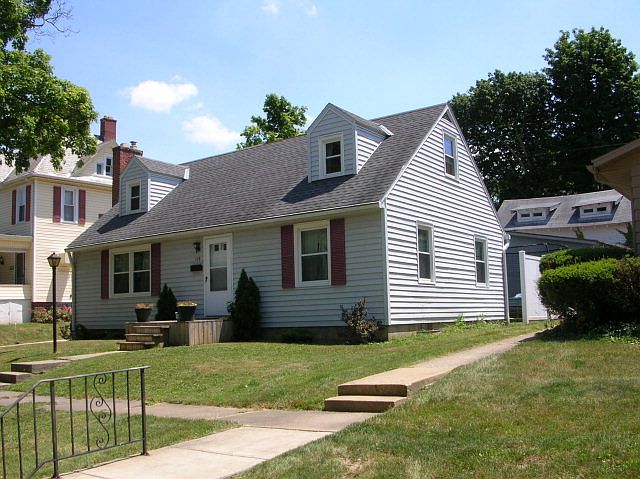 1st image of 119 Banning Ave