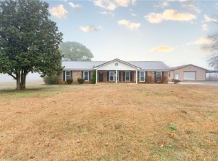 12243 County Line Rd, Moundville, AL 35474