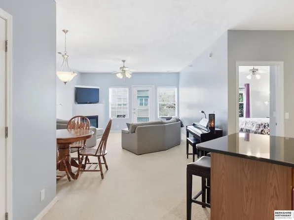 3315 N 147th Ct APT 1207, Omaha, NE 68116