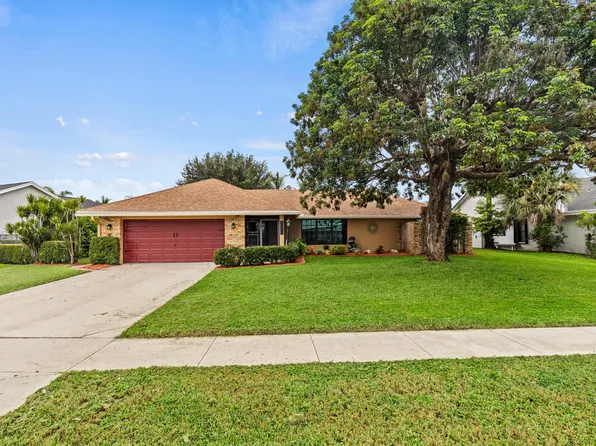 8272 Blue Cypress Drive, Lake Worth, FL 33467