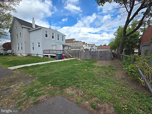 157 Robertson Ave Photo 1