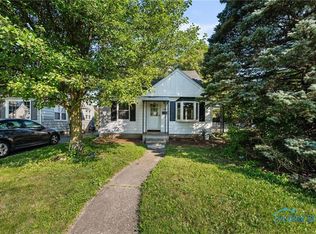 2002 Glencairn Ave, Toledo, OH 43614