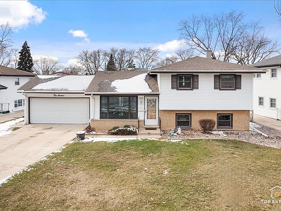 2nd image of 216 S Evergreen Ave