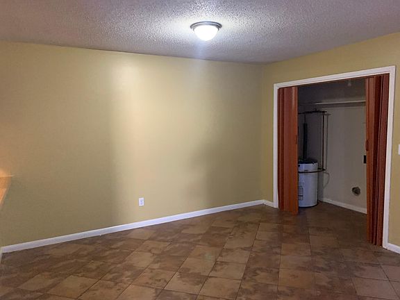 4th image of 28 Cape Dr NW APT D