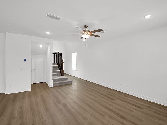 5th image of 3900 Lynx Ct