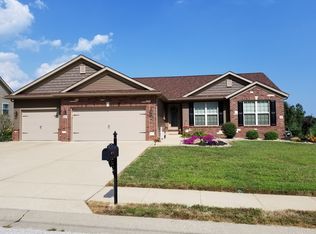 7009 Magona Ct, Maryville, IL 62062