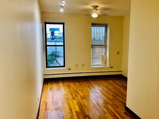 Rented by Carroll Gardens Realty | media 10