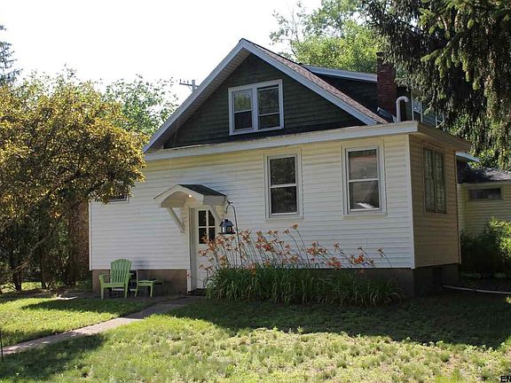 3rd image of 420 Saratoga Rd