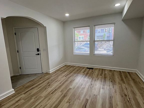 2nd image of 4321 Sheldon Ave