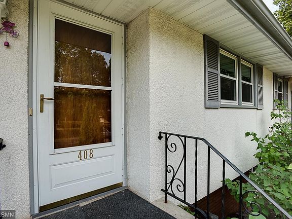 2nd image of 408 Montana Ave E