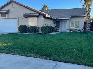 12233 Shadow Dr, Victorville, CA 92392