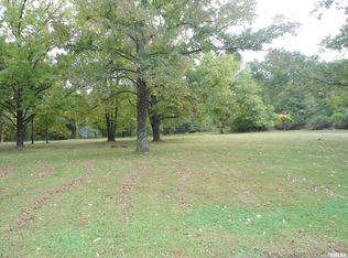 1 Bishop Ct, Mount Vernon, IL 62864