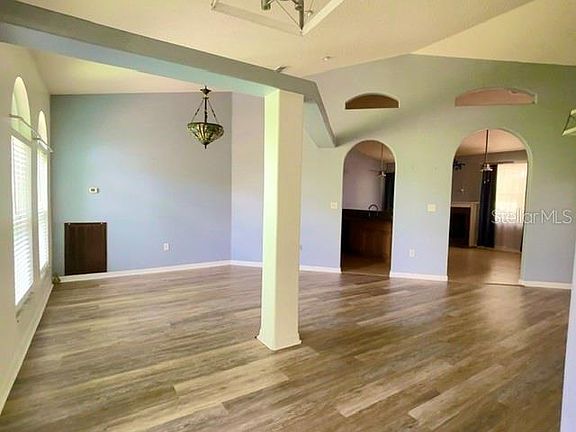 2nd image of 259 Norwalk Cir