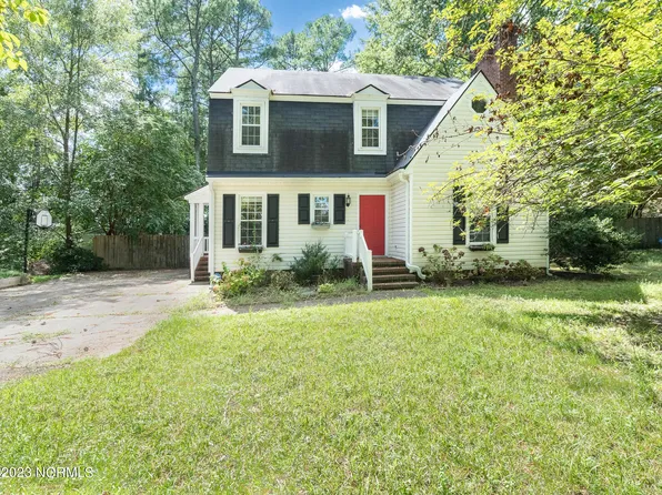 1709 Buck Creek Court, Fayetteville, NC 28304