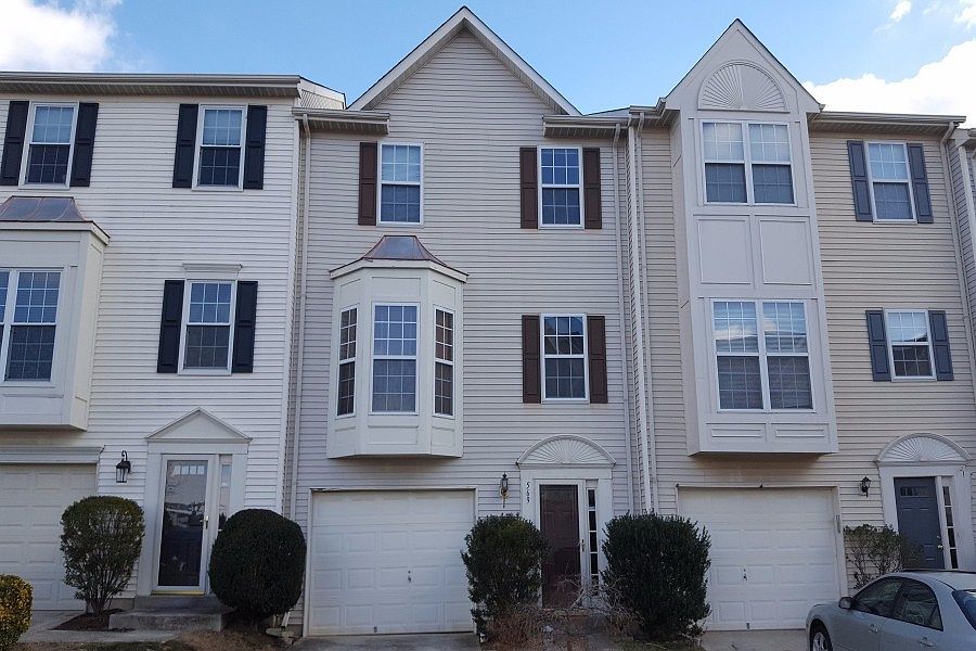 1st image of 569 Tuliptree Sq NE