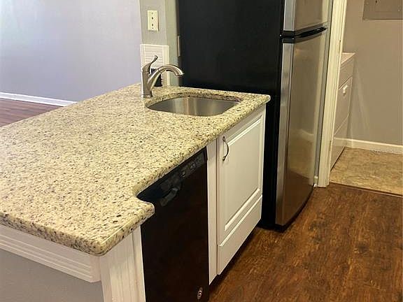 5th image of 18120 Villa Creek Dr #18120