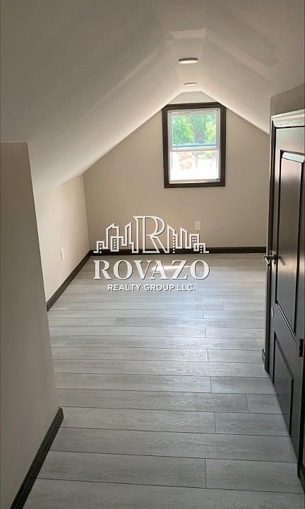 2nd image of 163 Elwood Ave #2R