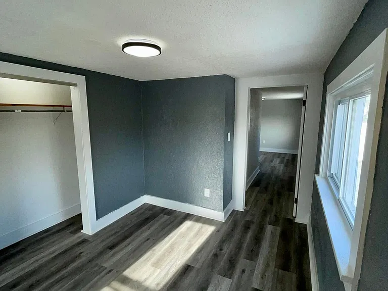 356 Winchester St — Photo 10