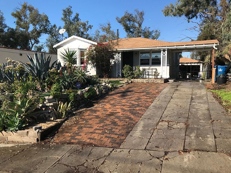 1st image of 341 La Colina Dr