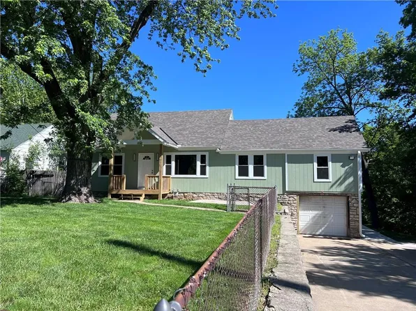 3914 Leavenworth Rd, Kansas City, KS 66104