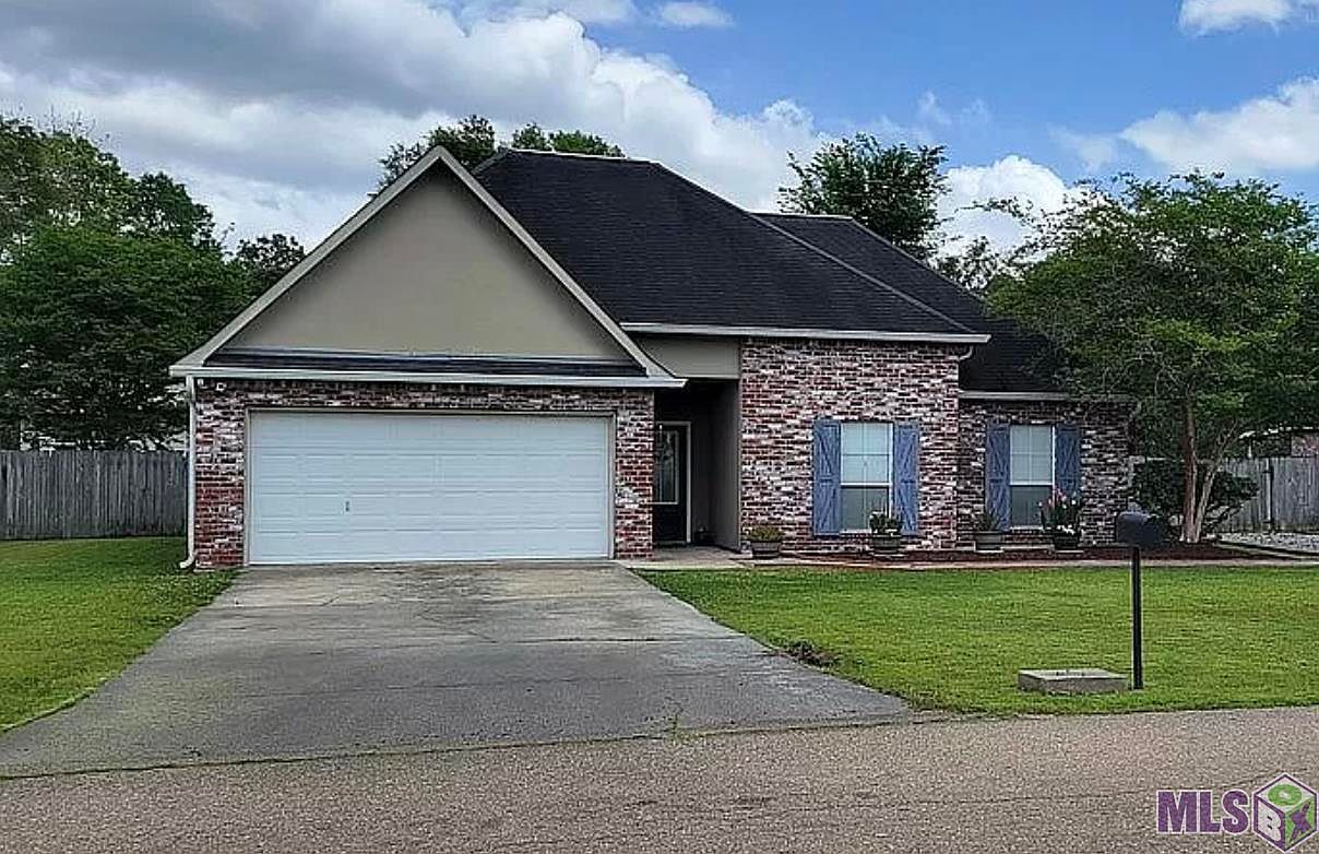 32470 Savannah Trce, Denham Springs, LA 70726 Zillow