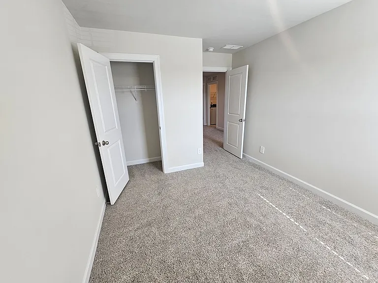 1203 Falling Acorn Ln — Photo 24