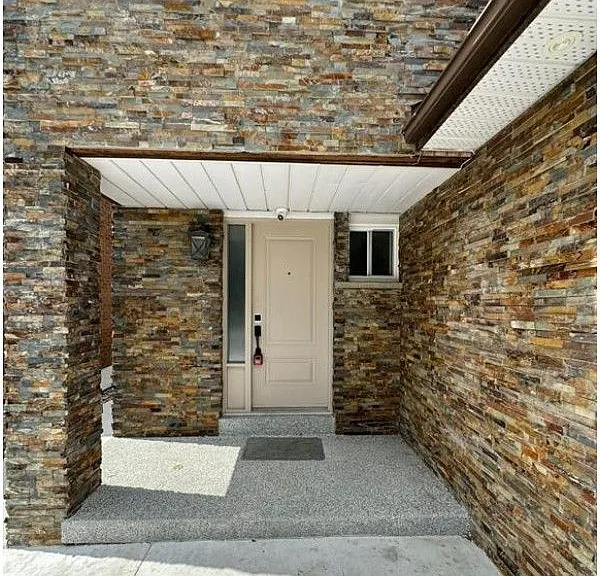 659 Roselaire Trl #1 — Photo 3