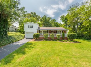 381 Rock Springs Rd, Lenoir City, TN 37771