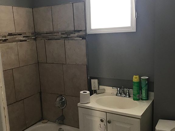 5th image of 5930 Theodore Ave