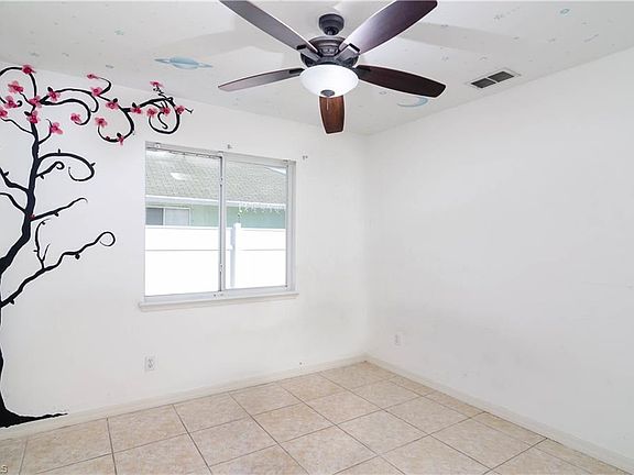 5th image of 11633 Saunders Ave