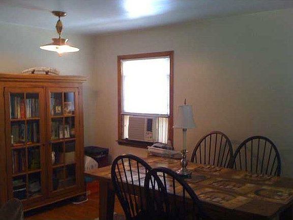 3rd image of 174 Bryson Ave