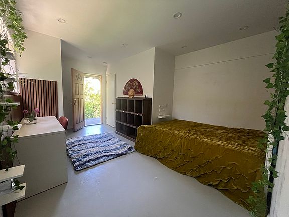 5th image of 19513 Bowers Dr #1