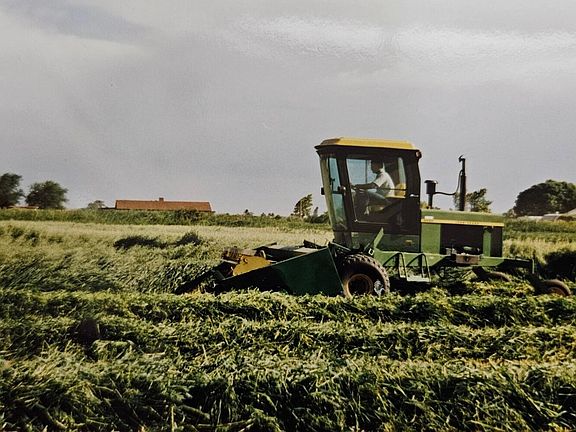 2nd image of Clarence Rd